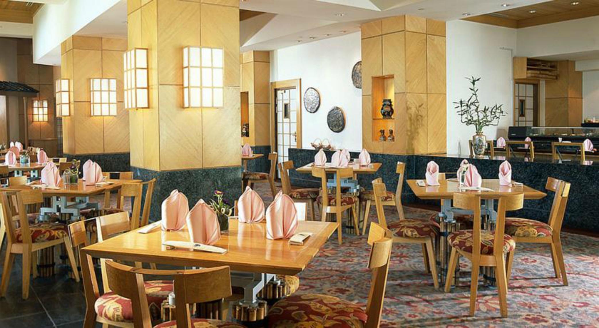 Palace Of The Golden Horses Seri Kembangan Exterior photo The restaurant