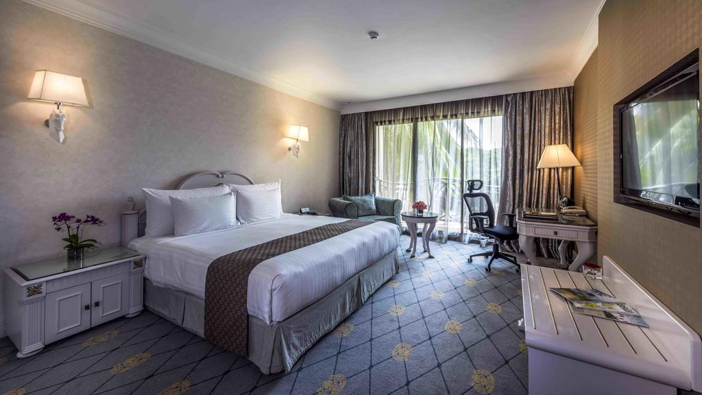 Palace Of The Golden Horses Seri Kembangan Exterior photo Deluxe Room
