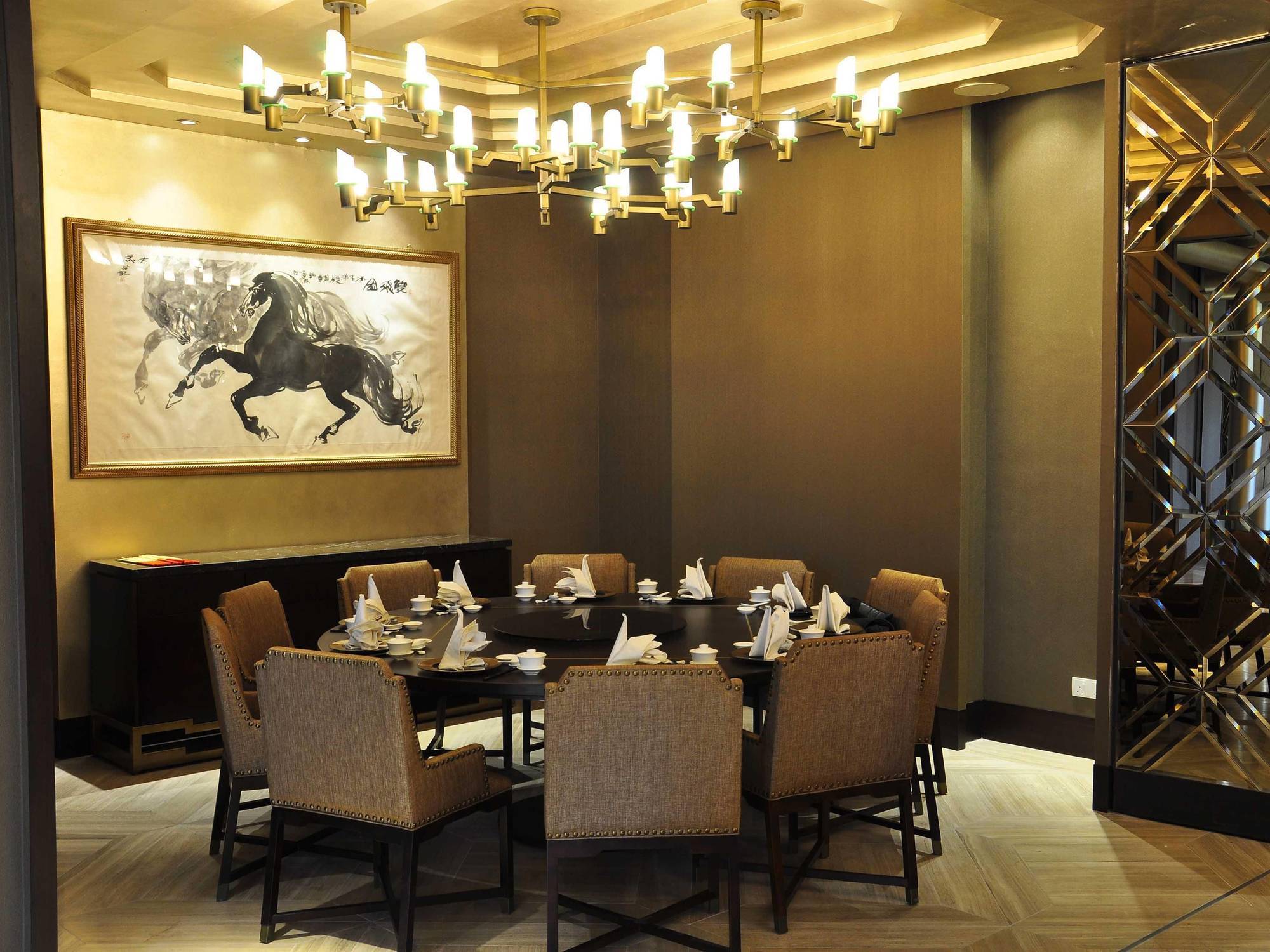 Palace Of The Golden Horses Seri Kembangan Exterior photo Private dining room at the restaurant